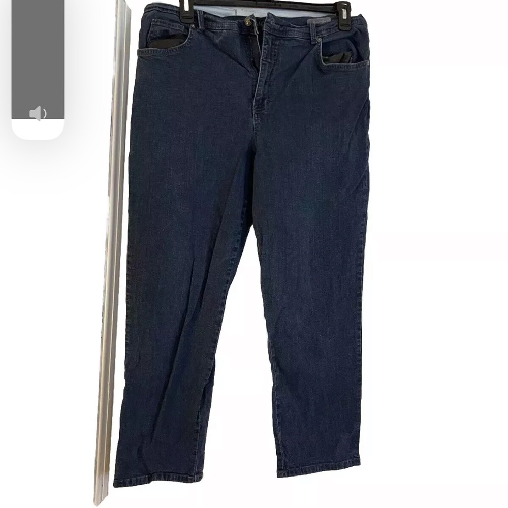 Women’s sz 18 GV jeans